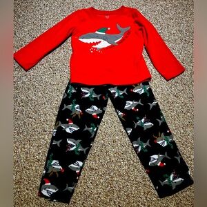 Fleece pajamas. 5yo. Carter’s.